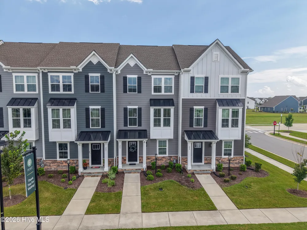 207 Fost Boulevard Moyock, NC 27958