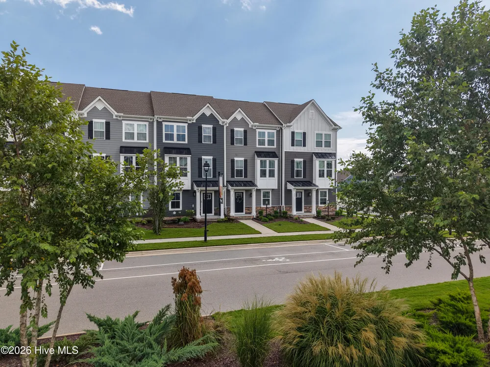 207 Fost Boulevard Moyock, NC 27958