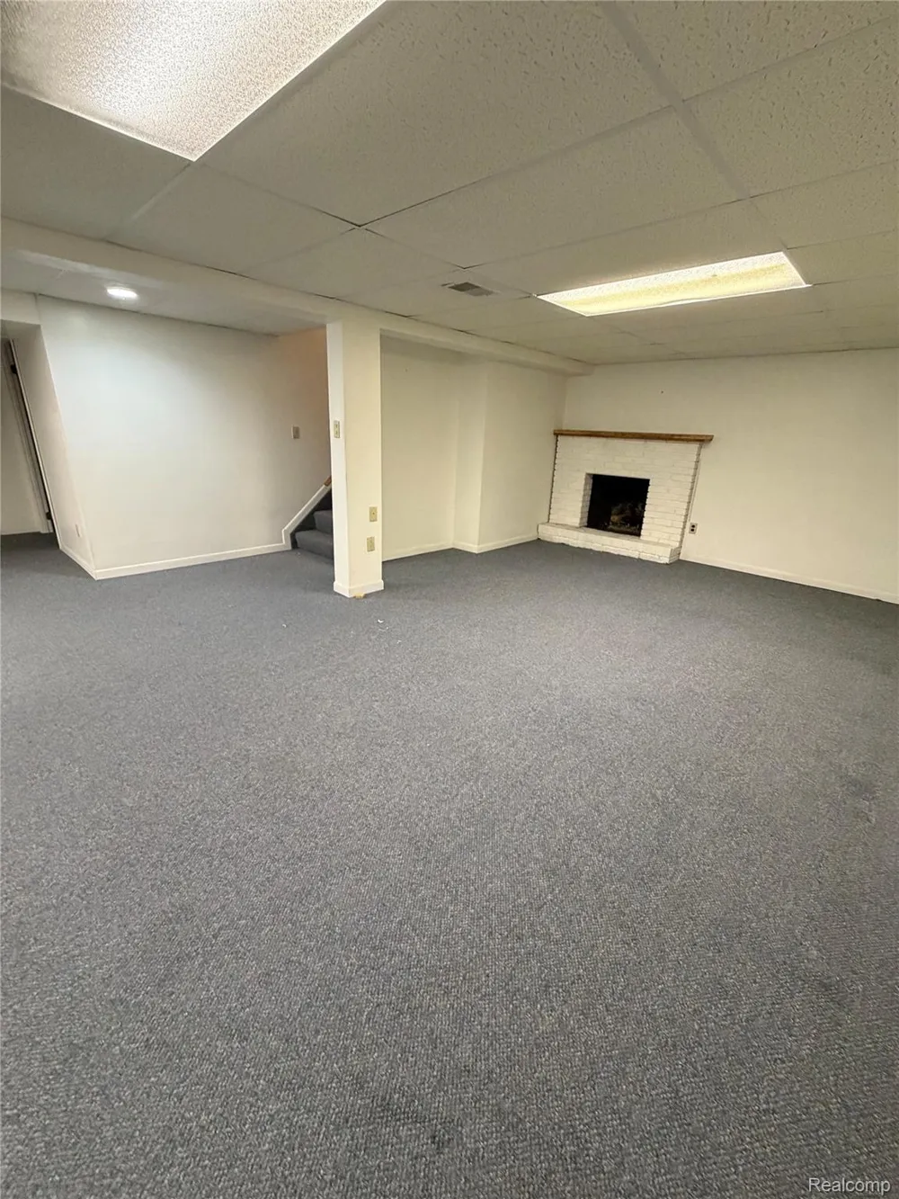 319 Amelia Avenue Royal Oak City, MI 48073