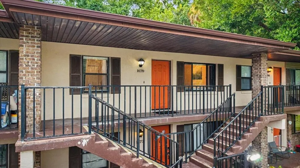 1679 SPRING GARDEN COURT Holly Hill, FL 32117