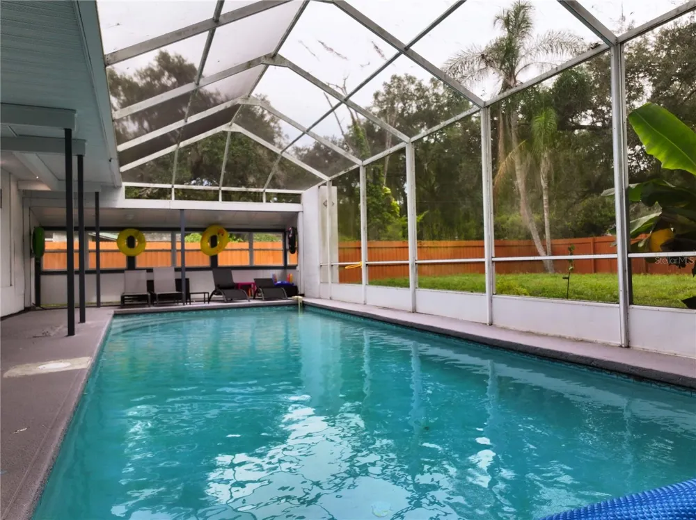 111 OAK LEE DRIVE Lutz, FL 33548