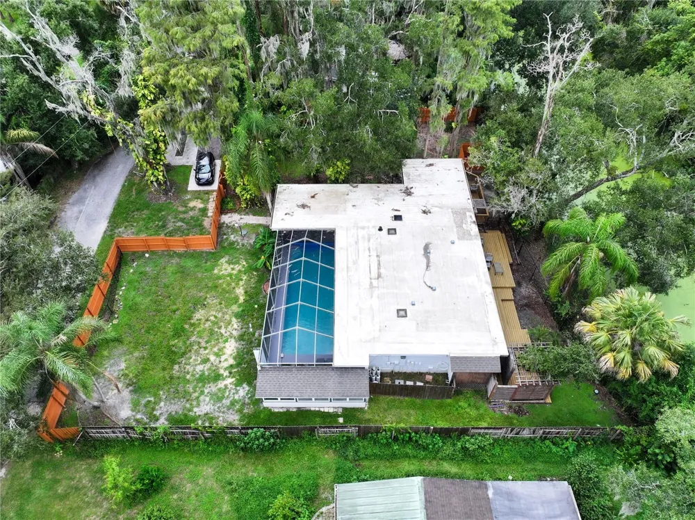111 OAK LEE DRIVE Lutz, FL 33548