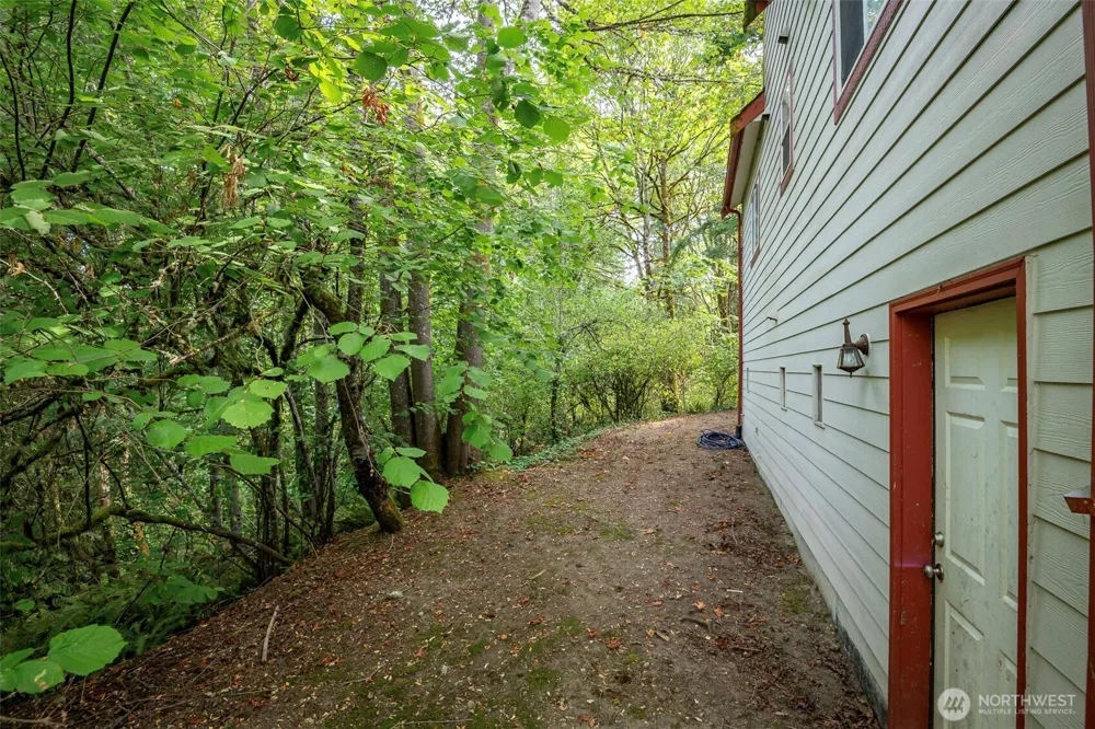 817 Kendall Street Port Orchard, WA 98366