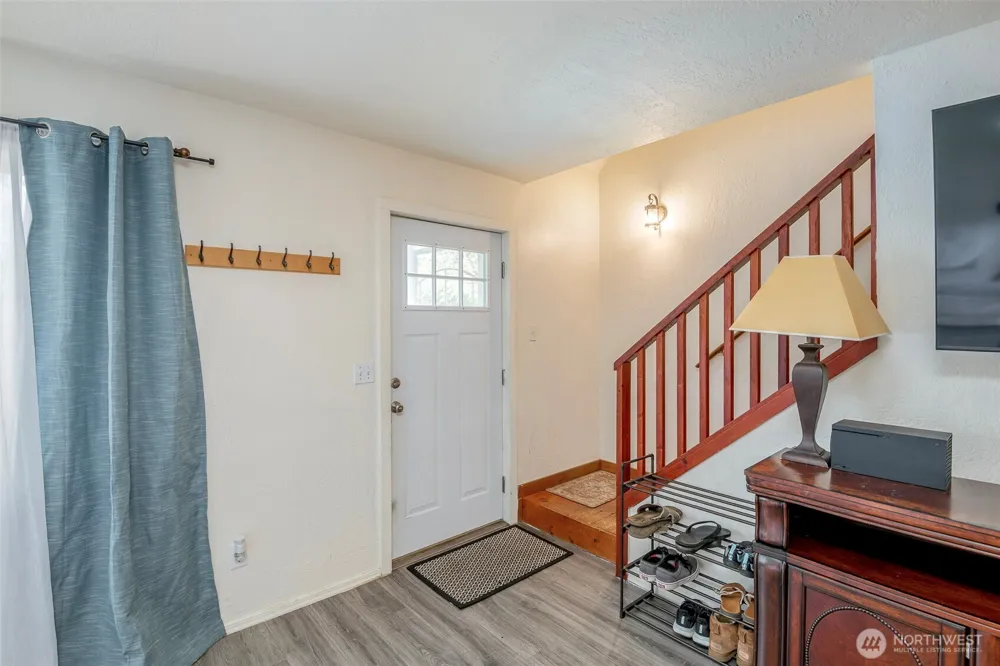 817 Kendall Street Port Orchard, WA 98366