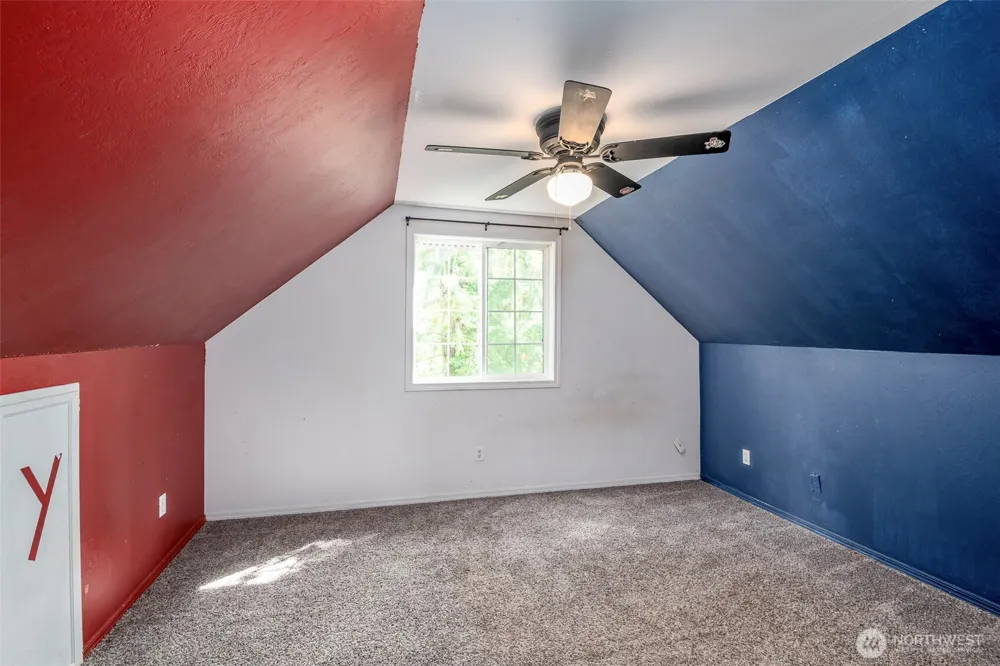 817 Kendall Street Port Orchard, WA 98366