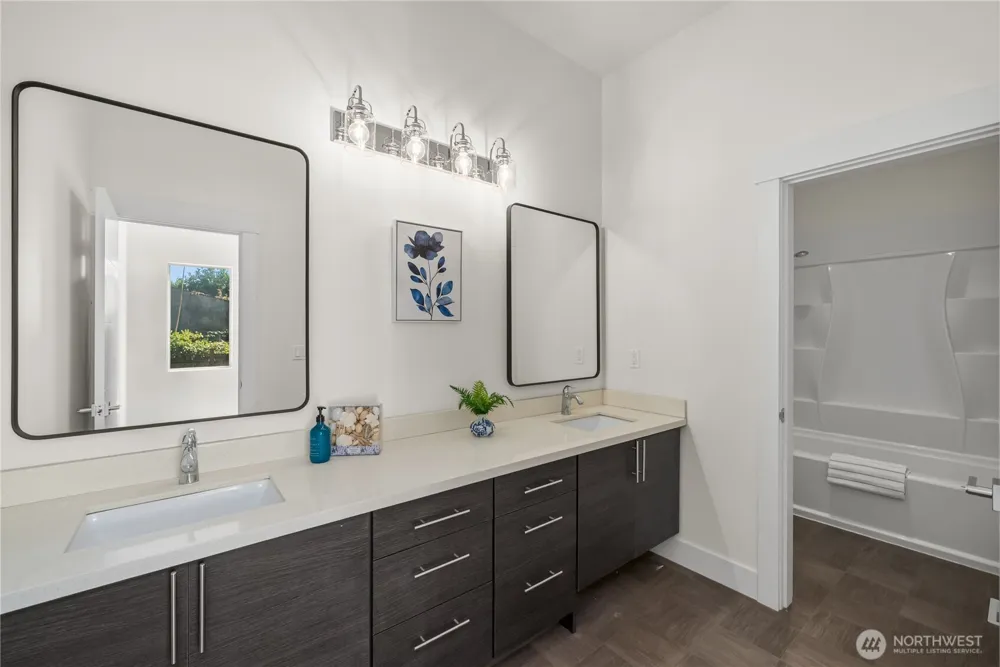 647 S 150th Street Burien, WA 98148