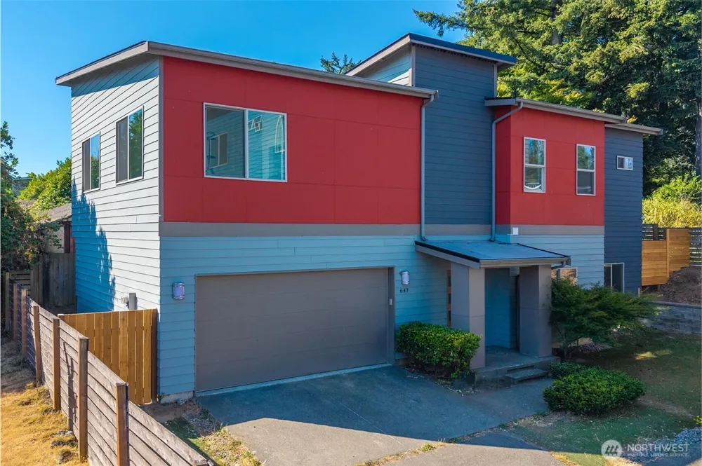 647 S 150th Street Burien, WA 98148