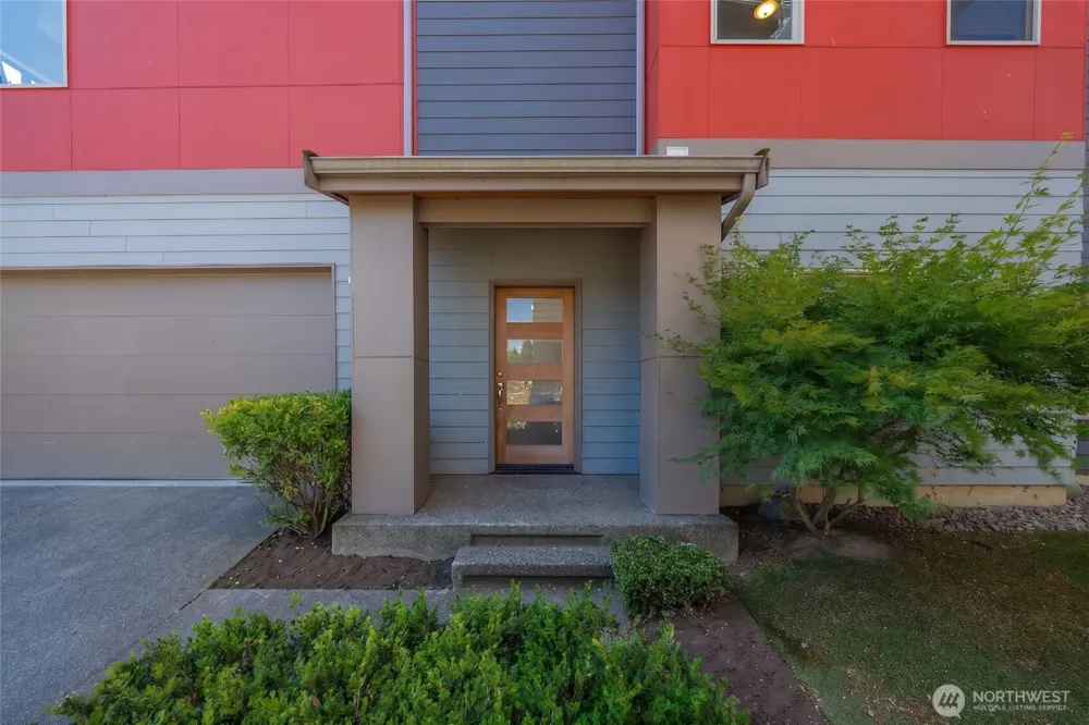 647 S 150th Street Burien, WA 98148