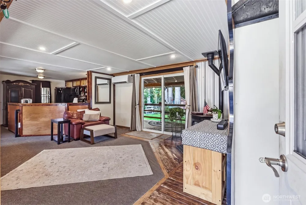 8933 147th Avenue NE Granite Falls, WA 98252