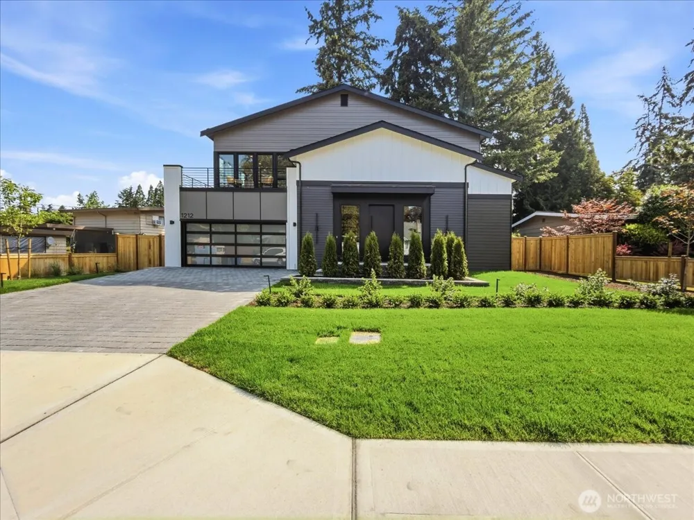 1212 143rd Avenue SE Bellevue, WA 98007