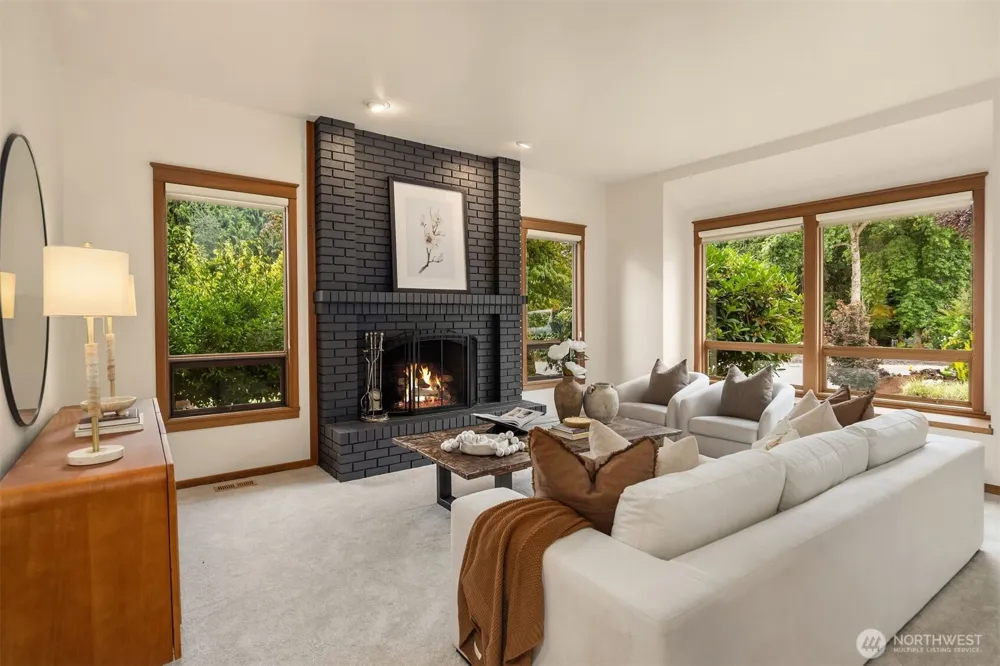 14246 157th Place NE Woodinville, WA 98072