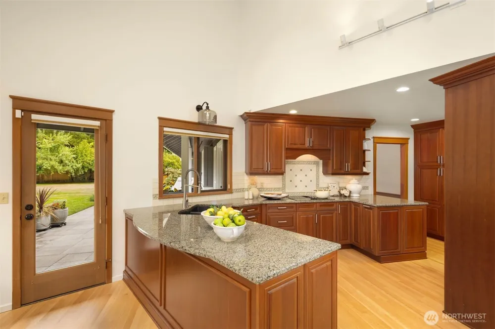 14246 157th Place NE Woodinville, WA 98072
