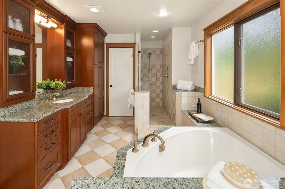 14246 157th Place NE Woodinville, WA 98072