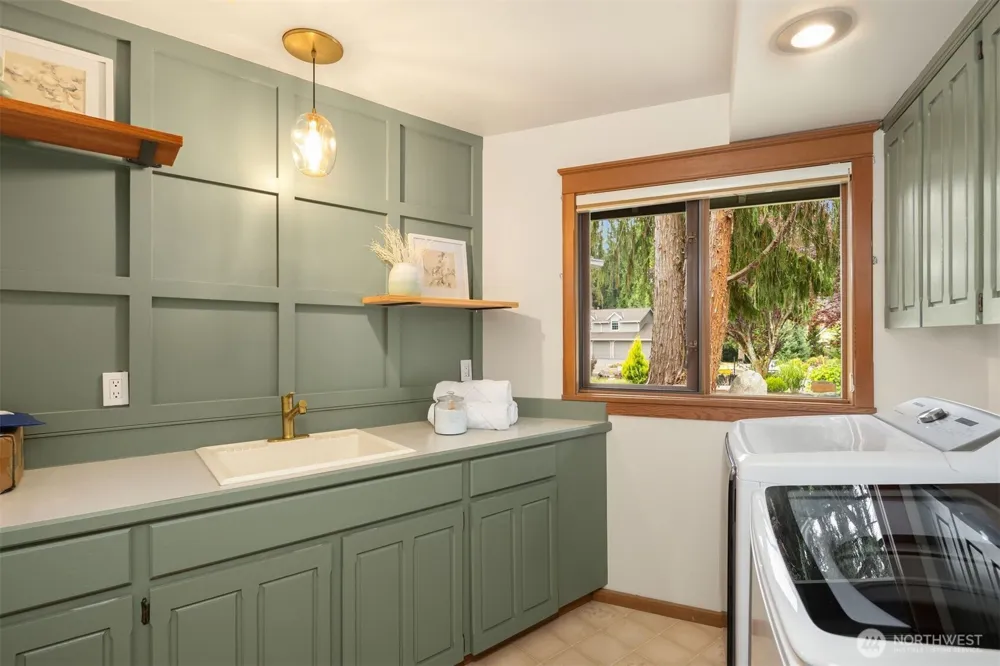 14246 157th Place NE Woodinville, WA 98072