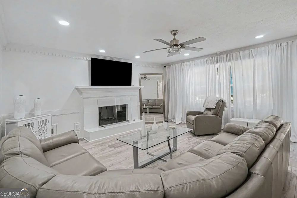 5553 Reynard TRL Lithonia, GA 30038