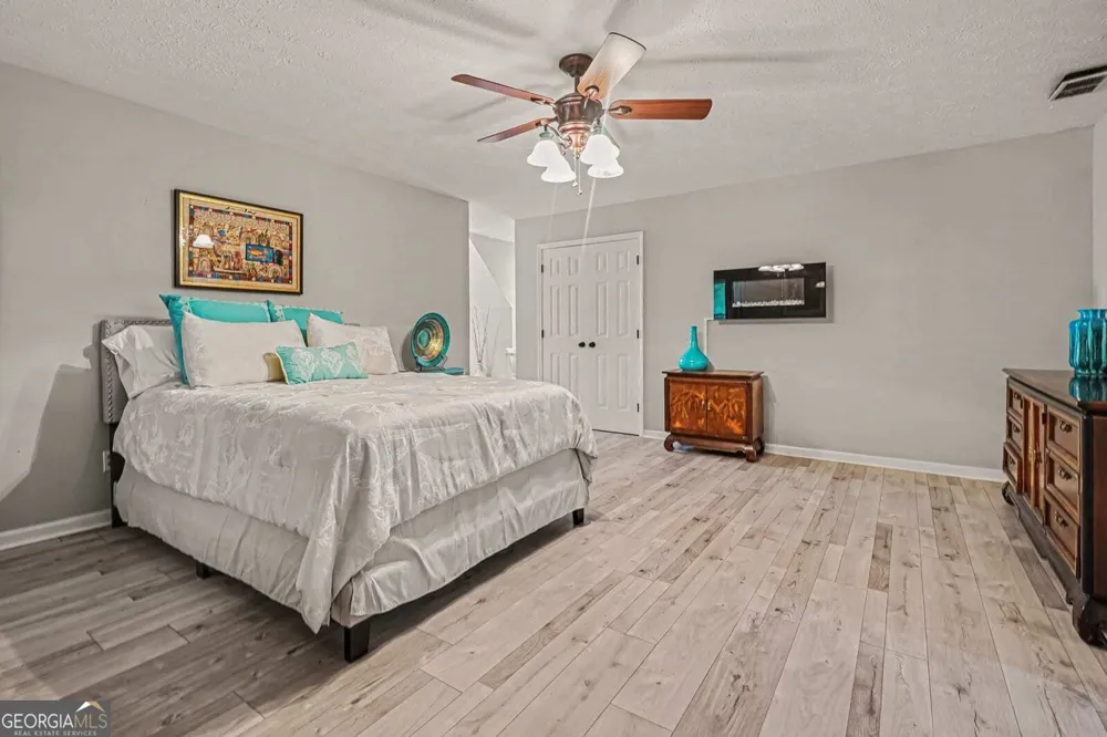 5553 Reynard TRL Lithonia, GA 30038