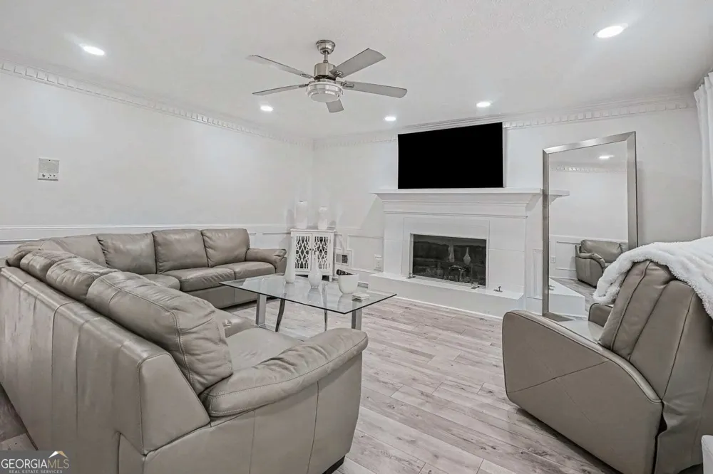 5553 Reynard TRL Lithonia, GA 30038