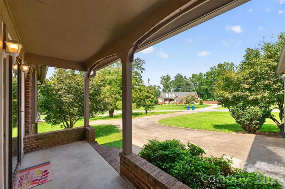 2923 Dogwood Drive Claremont, NC 28610