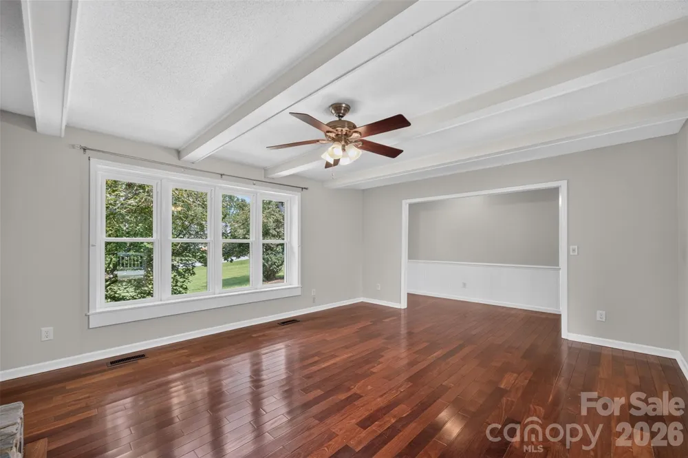 2923 Dogwood Drive Claremont, NC 28610