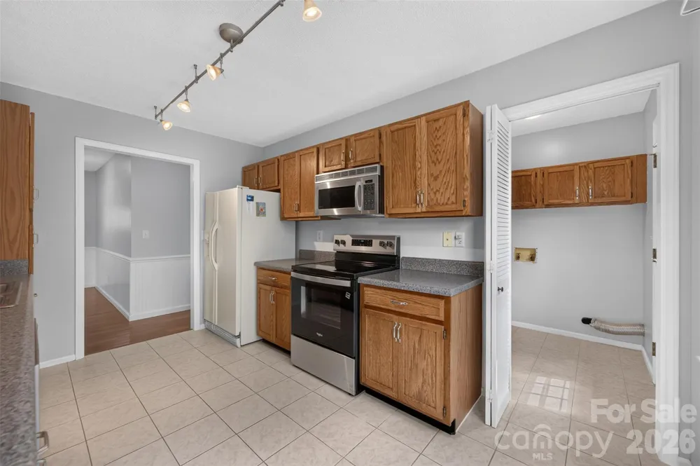 2923 Dogwood Drive Claremont, NC 28610
