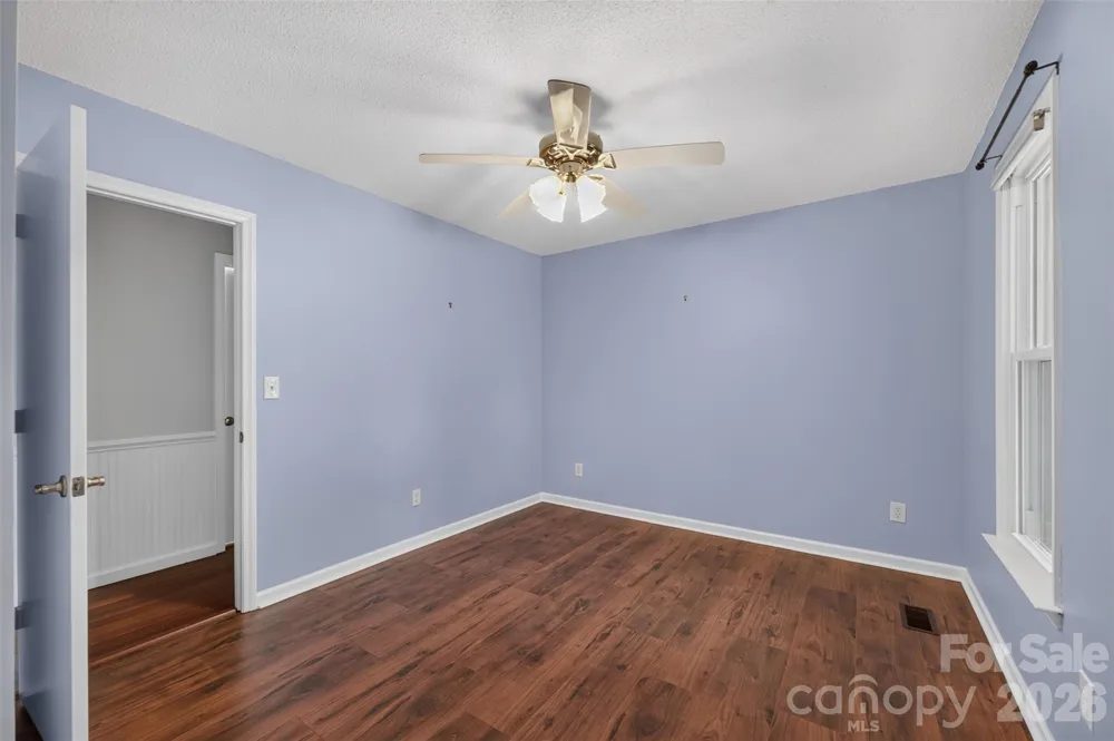 2923 Dogwood Drive Claremont, NC 28610