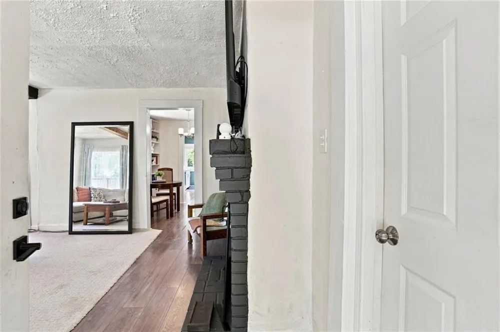 3383 Lawrence Street Scottdale, GA 30079