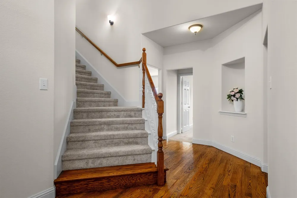 304 Creekside Trail Argyle, TX 76226