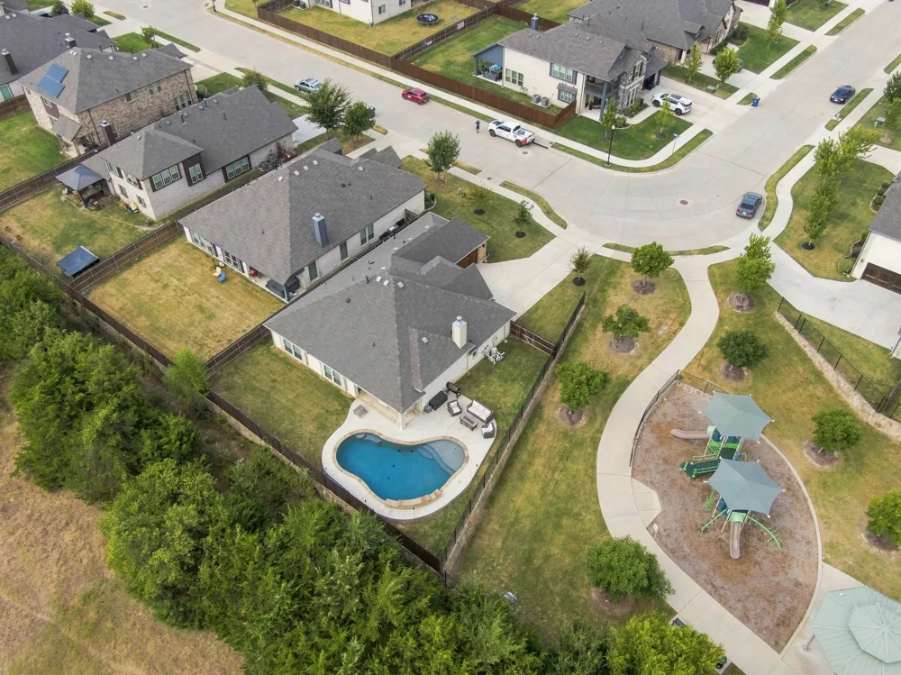 1738 Summer Lane Midlothian, TX 76065