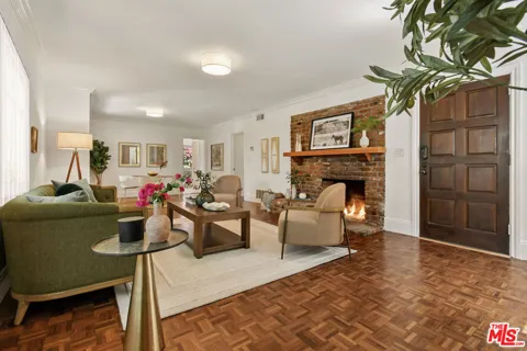 1930 Holly Drive #9A