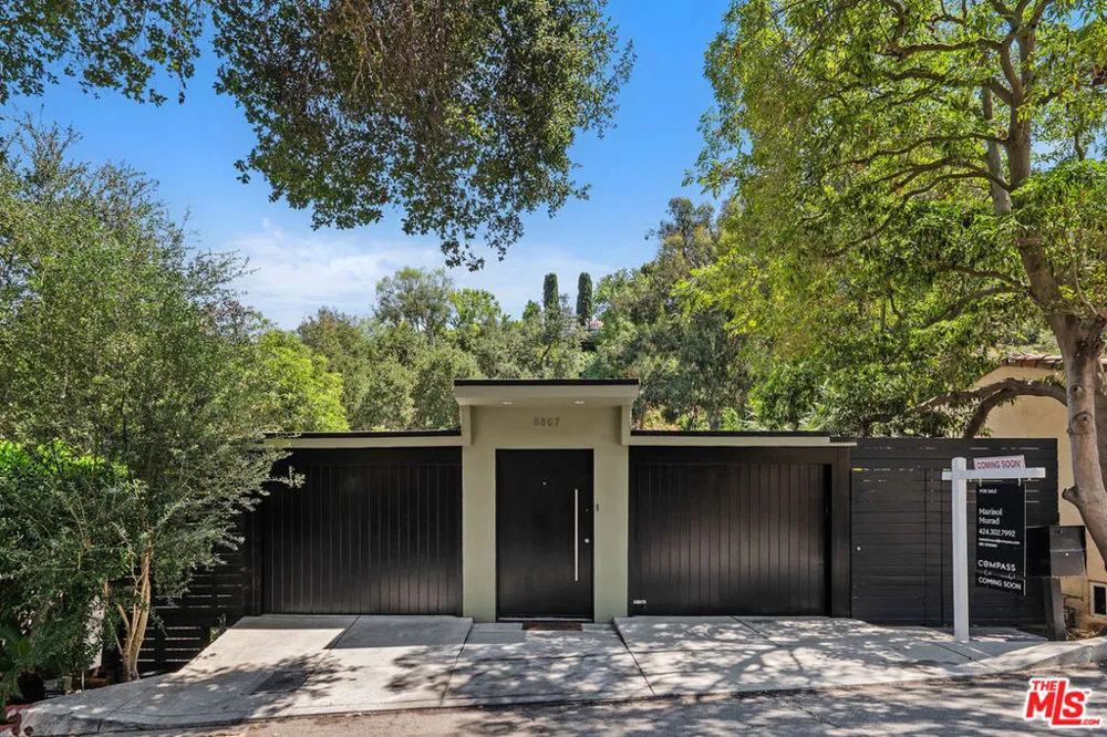 8867 Hollywood Hills Road Los Angeles, CA 90046