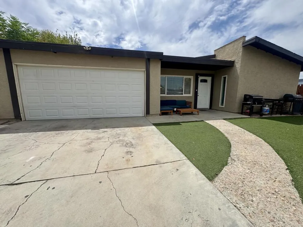 85545 Sylmar Lane Coachella, CA 92236
