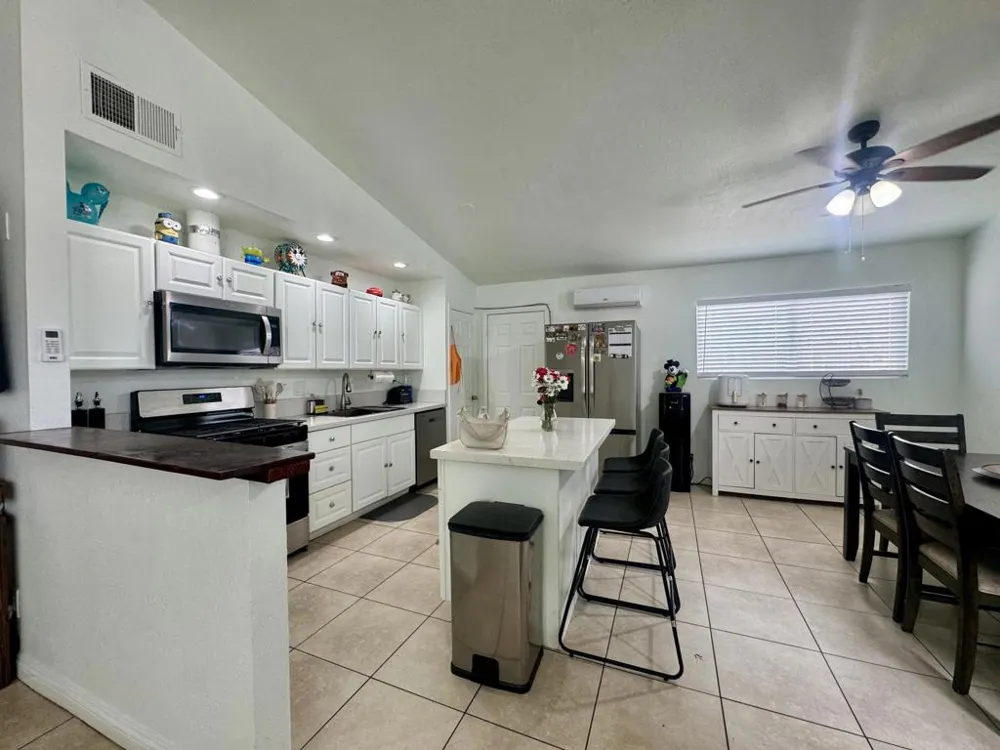 85545 Sylmar Lane Coachella, CA 92236