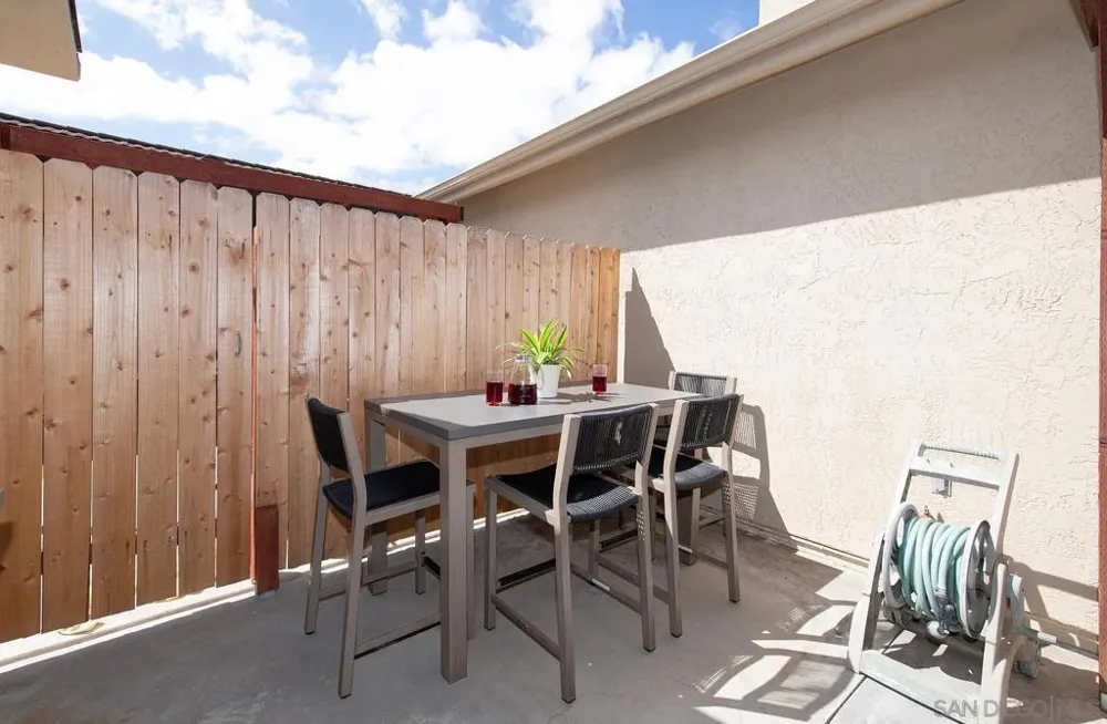 1606 Hackamore Rd #1 Oceanside, CA 92057