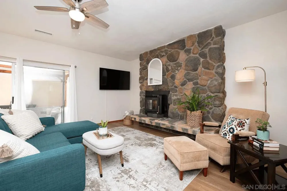 1606 Hackamore Rd #1 Oceanside, CA 92057