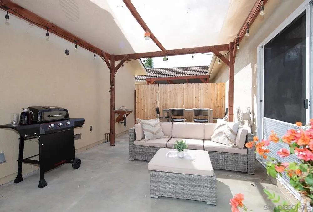 1606 Hackamore Rd #1 Oceanside, CA 92057