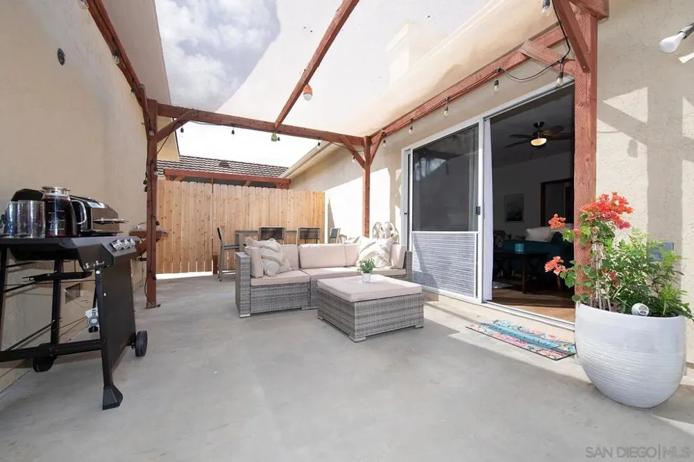1606 Hackamore Rd #1 Oceanside, CA 92057