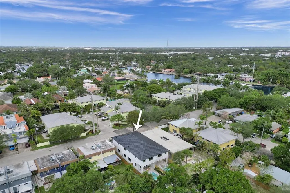 608 SW 7TH AVENUE Fort Lauderdale, FL 33315