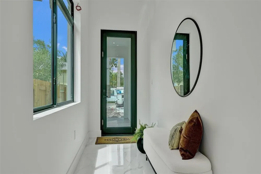 608 SW 7TH AVENUE Fort Lauderdale, FL 33315