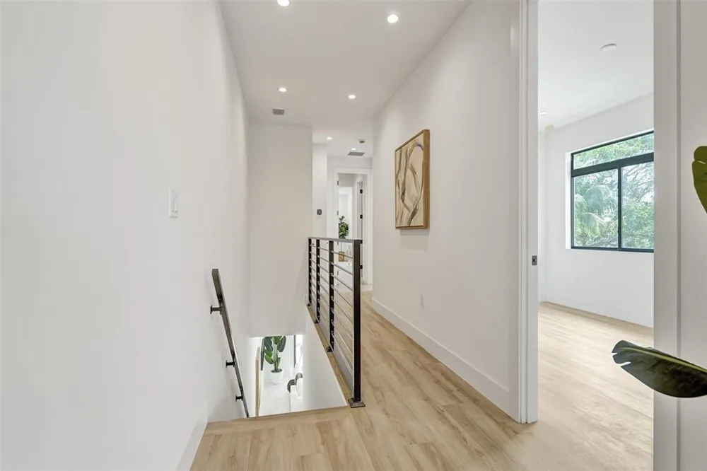 608 SW 7TH AVENUE Fort Lauderdale, FL 33315
