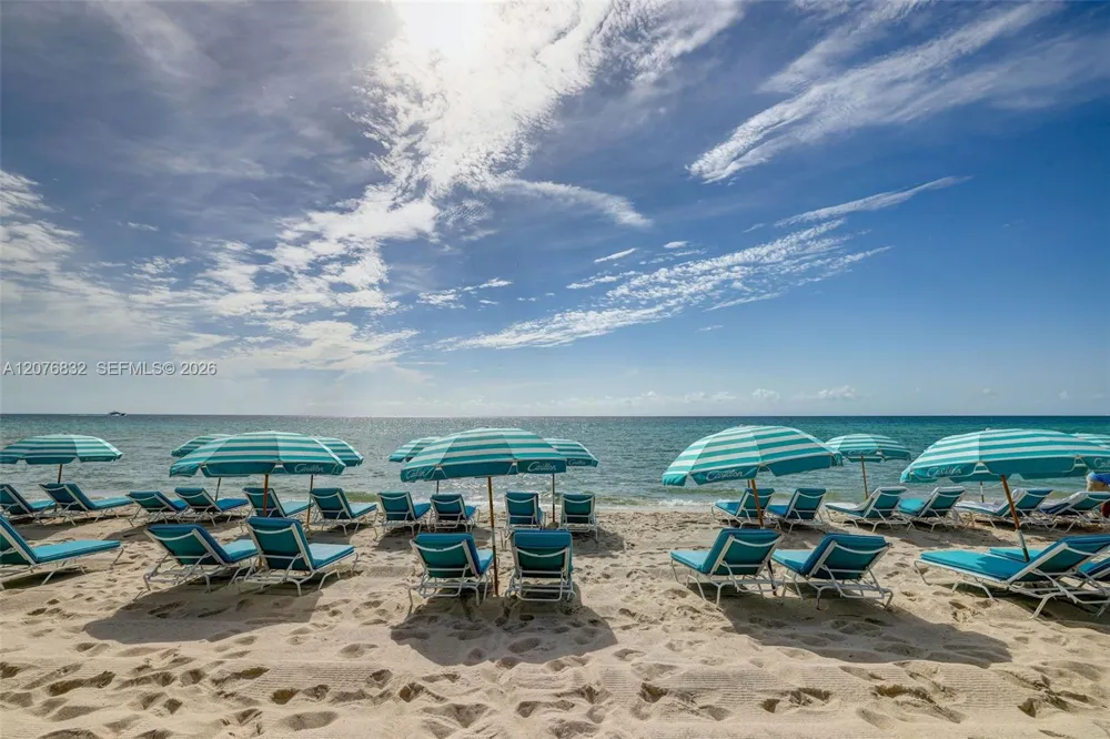 6801 Collins Ave #1216 Miami Beach, FL 33141