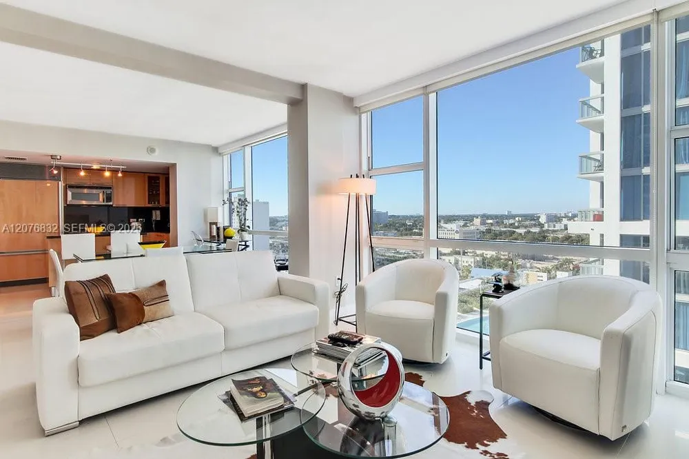 6801 Collins Ave #1216 Miami Beach, FL 33141