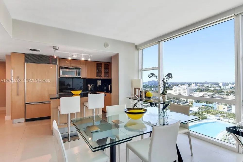 6801 Collins Ave #1216 Miami Beach, FL 33141