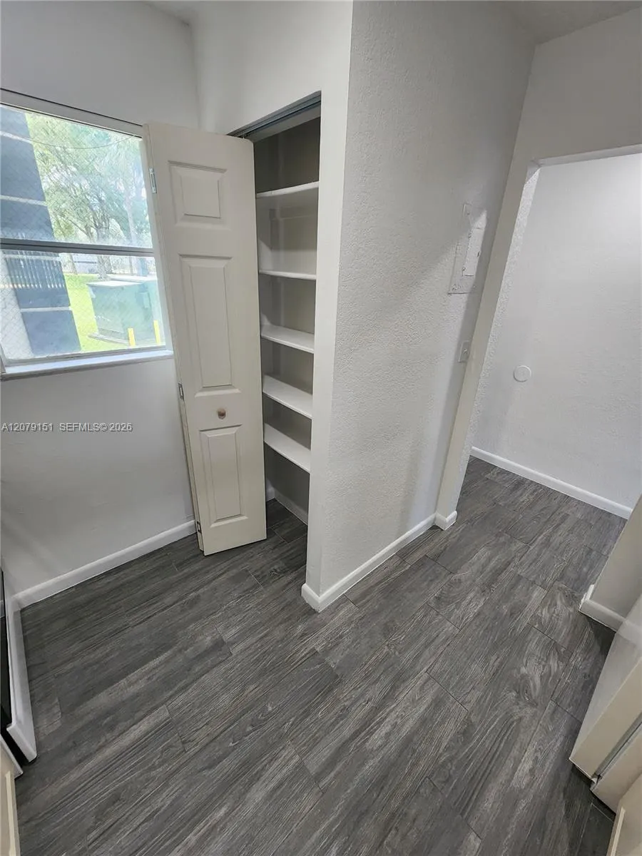 10900 SW 196th St #104 Cutler Bay, FL 33157