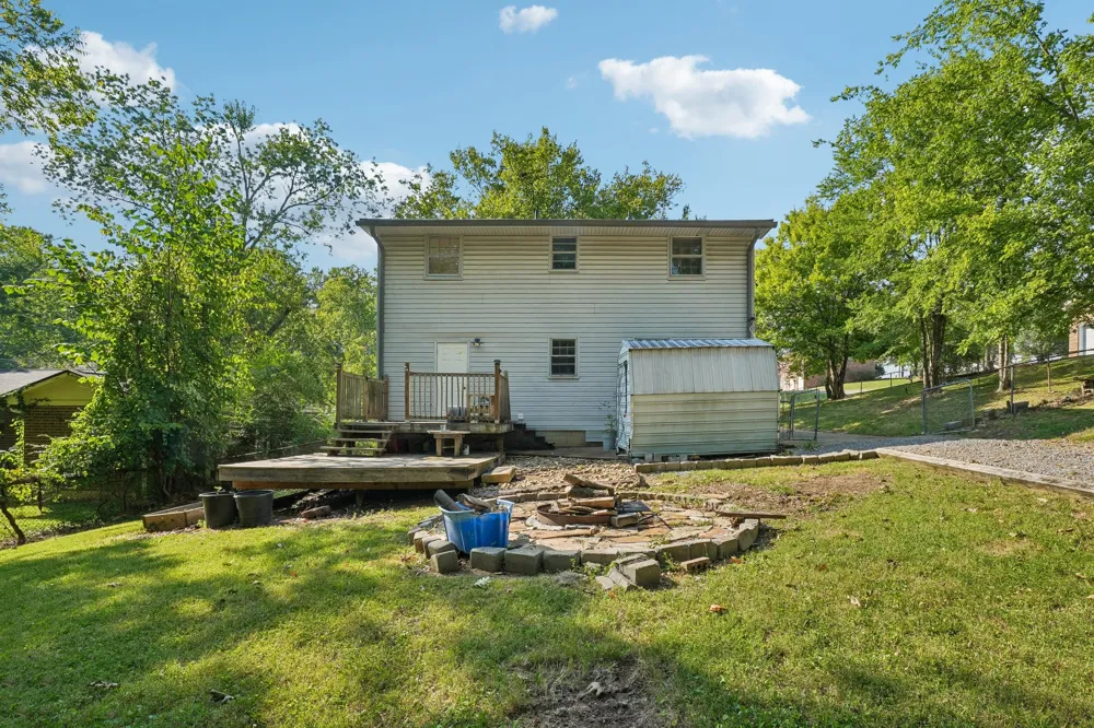 103 Mountainwood Dr Hendersonville, TN 37075