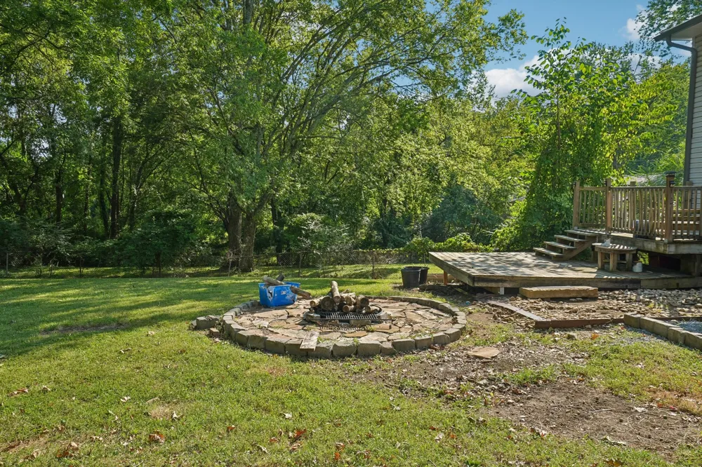 103 Mountainwood Dr Hendersonville, TN 37075