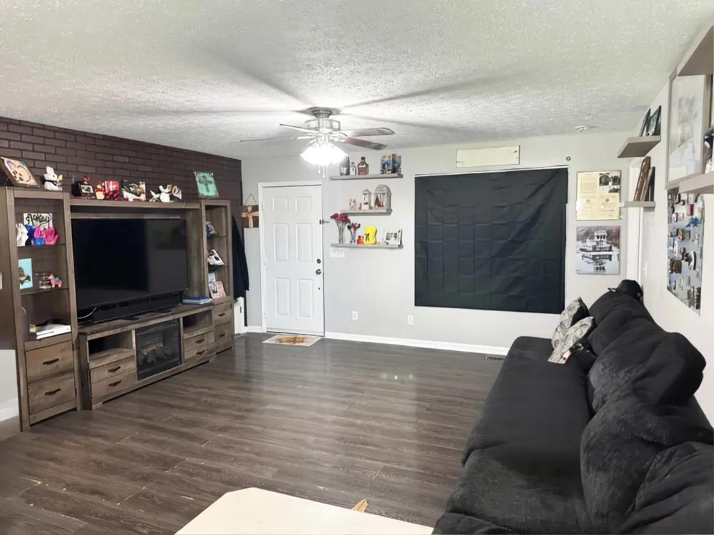 4375 Matthews Rd Cedar Hill, TN 37032