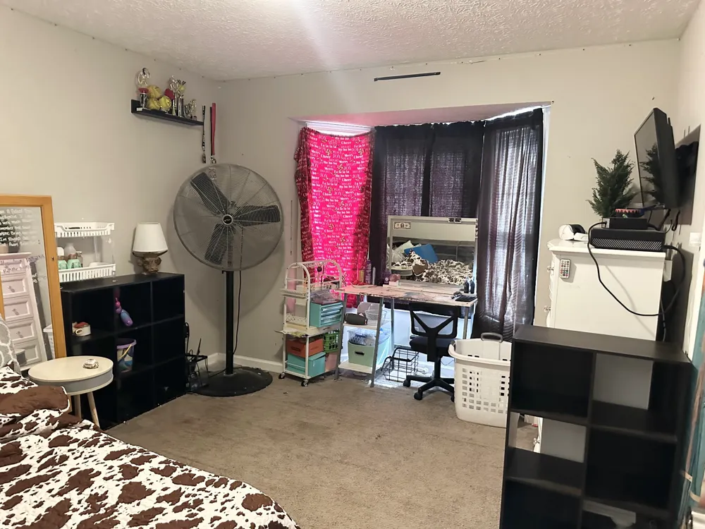 4375 Matthews Rd Cedar Hill, TN 37032