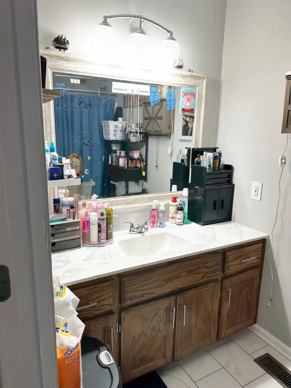 4375 Matthews Rd Cedar Hill, TN 37032