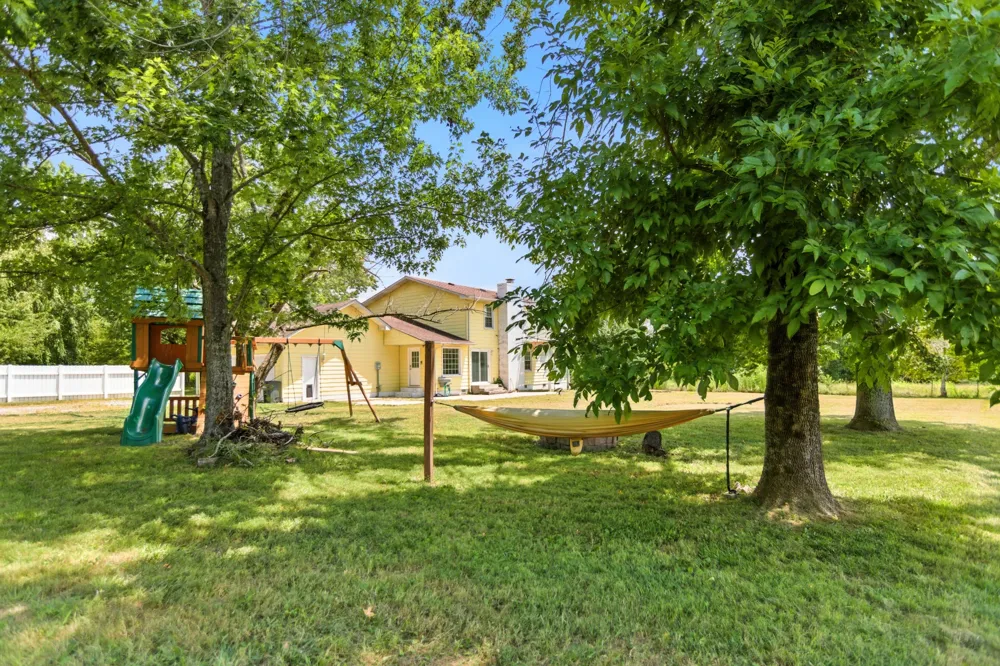 1840 Lockmiller Rd Estill Springs, TN 37330