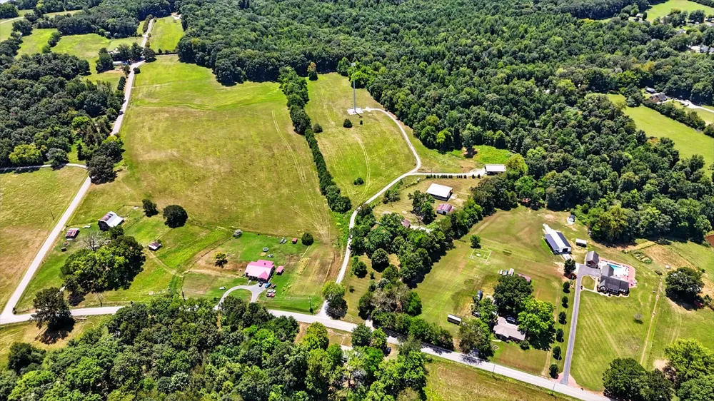 1840 Lockmiller Rd Estill Springs, TN 37330